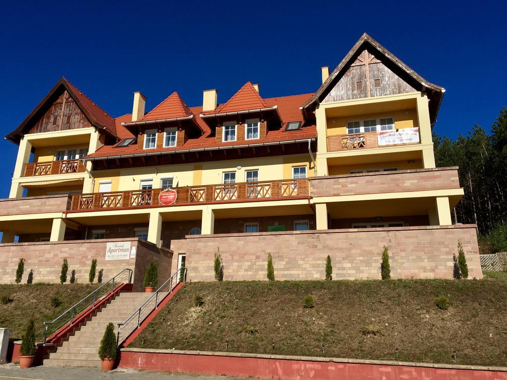 M&F Apartman Egerszalók Esterno foto